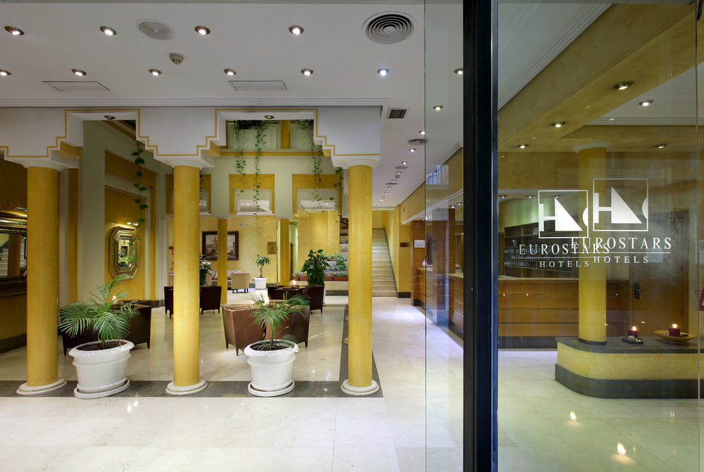 Eurostars Regina Hotel Sevilla Bagian luar foto